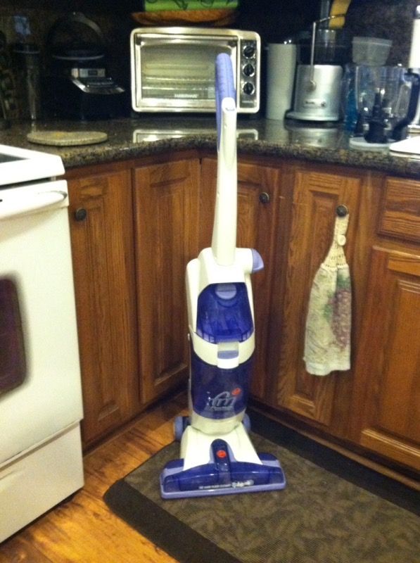 Hoover FloorMate SpinScrub 500 floor cleaner