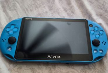 PS Vita 2000 Model in Blue