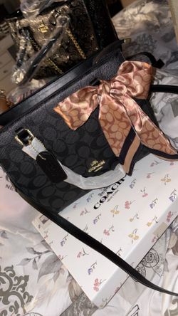 Black Coach handbag/crossbody bag