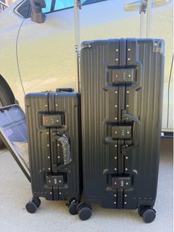 Carry on have laptop and large size
