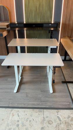 47 inches brand new white standing desk