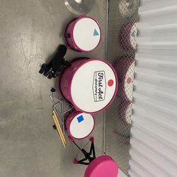 First Act Discovery Junior Drum Set