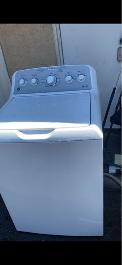 Big washer in great condition big tub