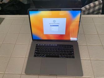MacBook Pro 14,3 (2017)