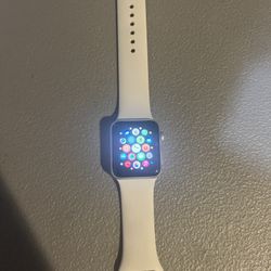 Apple watch series 3