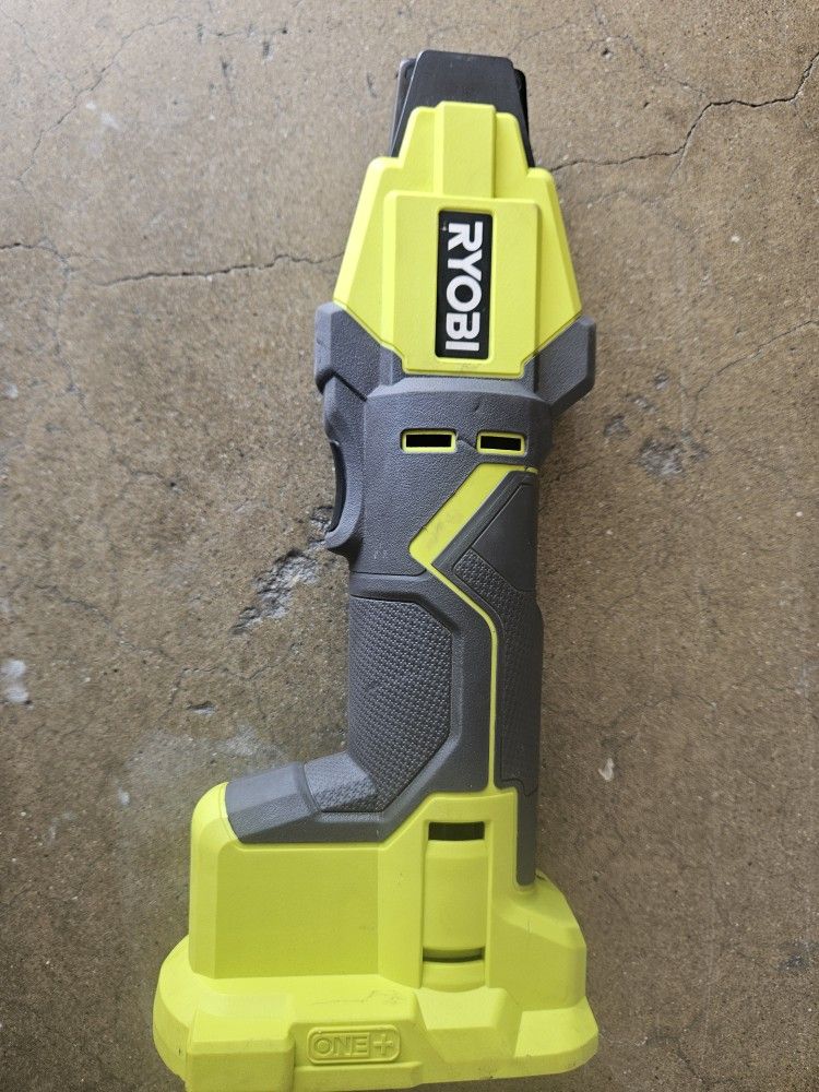 Ryobi PEX CRIMP PLUMING TOOL ONLY