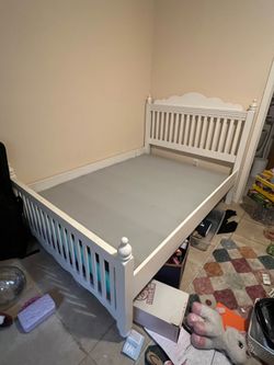 $40 OBO NEEDS TO GO- Full Size White Wood Bed Frame w/ Bunkie Board