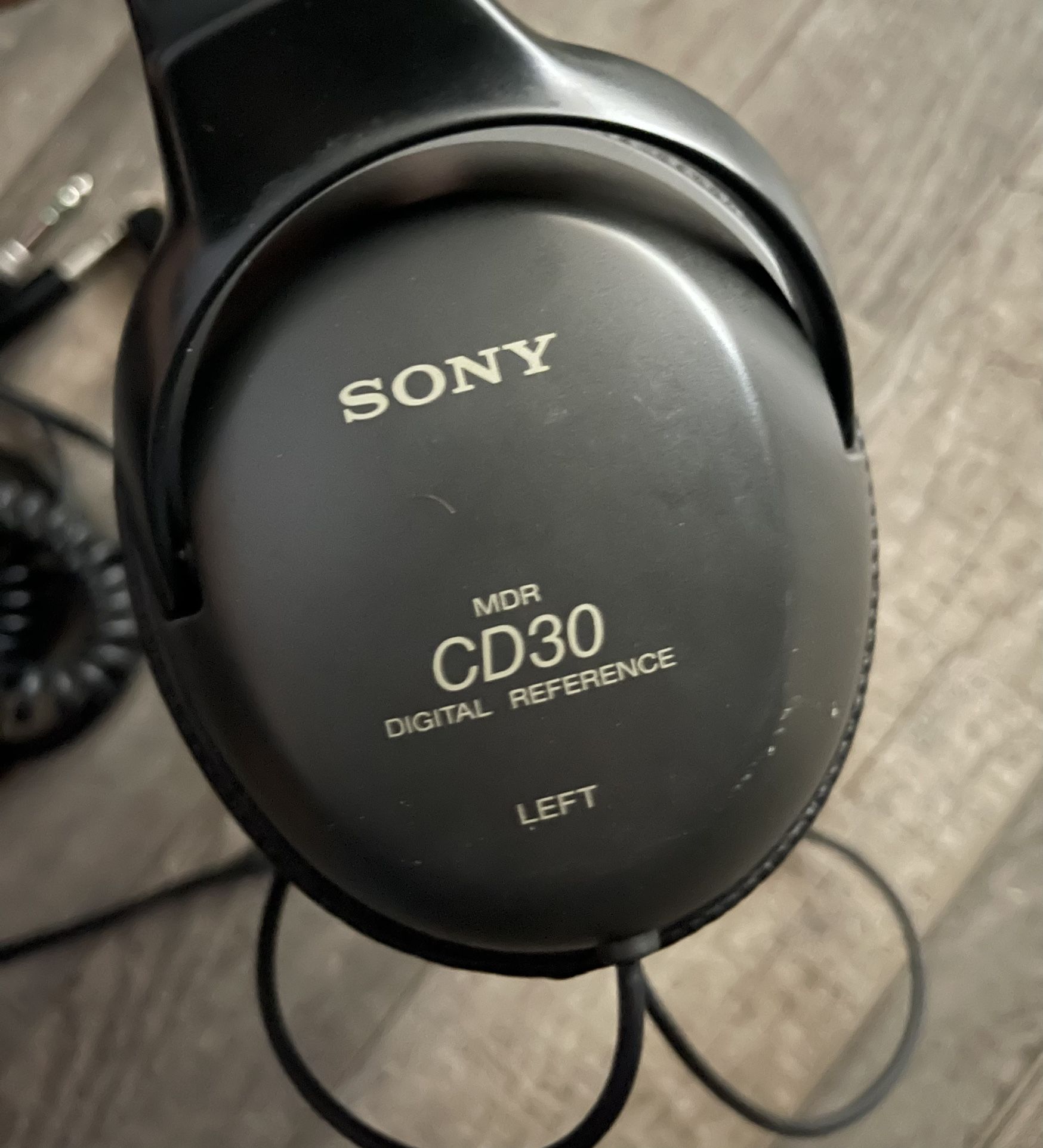 Vintage Sony MDR CD30 Headphones With Adapter