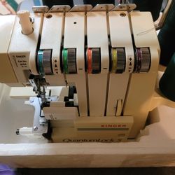 🥻OBO CONSIDERING👗SINGER 14U 285B WITH 5  THREAD 2 NEEDLES OVERLOCKER SEWING MACHINE. MADE IN JAPAN
