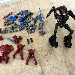INCOMPLETE Lego Bionicle - 8990 - Glatorian Bone Hunter Fero & Skirmix Pieces