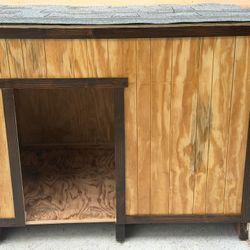 Dog House 