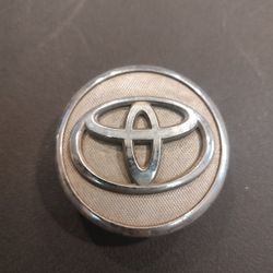 Toyota Corolla Matrix 2009-2019 Center Cap