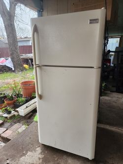 Refrigerator For Sale $250