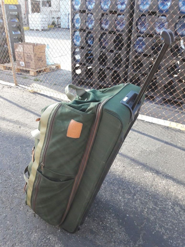 Field and stream Expedition series rolling hunting duffle bag.