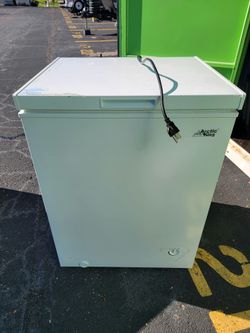 ARTIC KING DEEP FREEZER