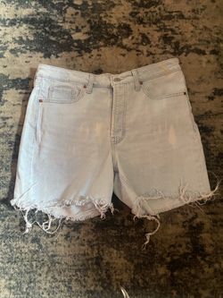 Old Navy light wash denim shorts Size 12 #denim #summer