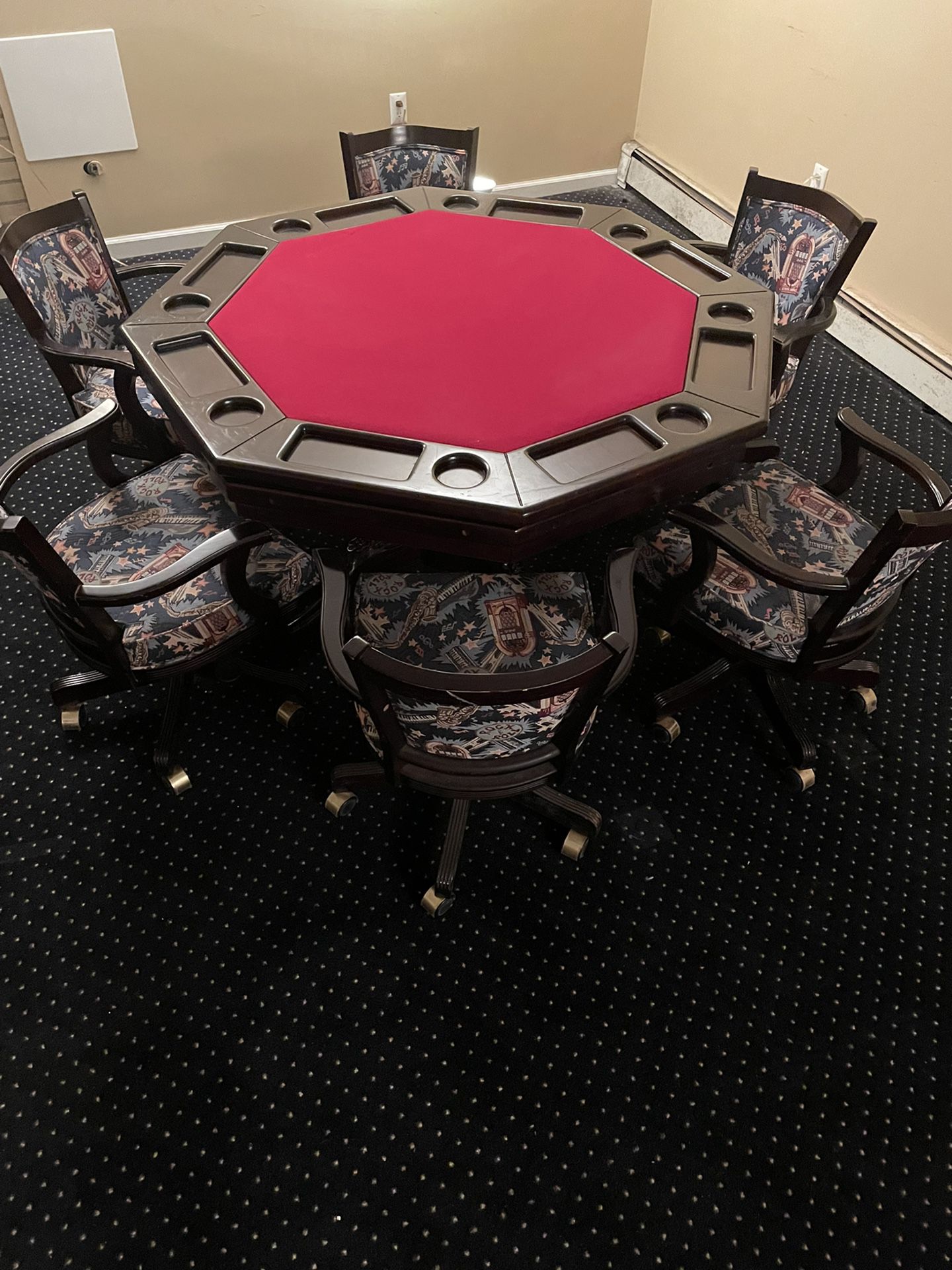 3 -in -1 Poker Table