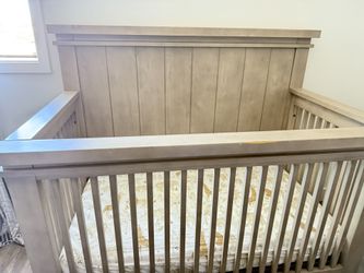 Baby Crib 