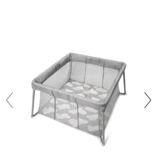 Skip Hop Expanding Travel Crib