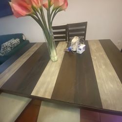 Dinning Table With Matching Console Table 