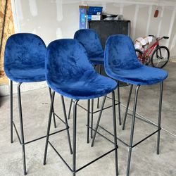 Barstool 