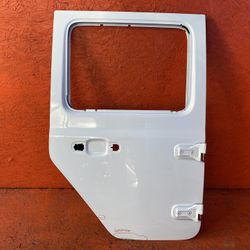 2018 - 2023 Jeep Wrangler Gladiator Rear Right Passenger Side Door Shell OEM