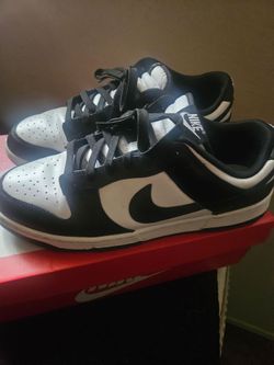 Nike Dunk Low Size 10.5 like new $50