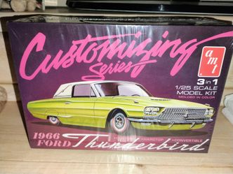 1:25 amt 1966 Ford Thunderbird 3 in 1 Customizing Model Kit