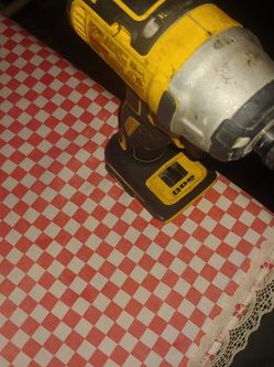 Dewalt. 20v