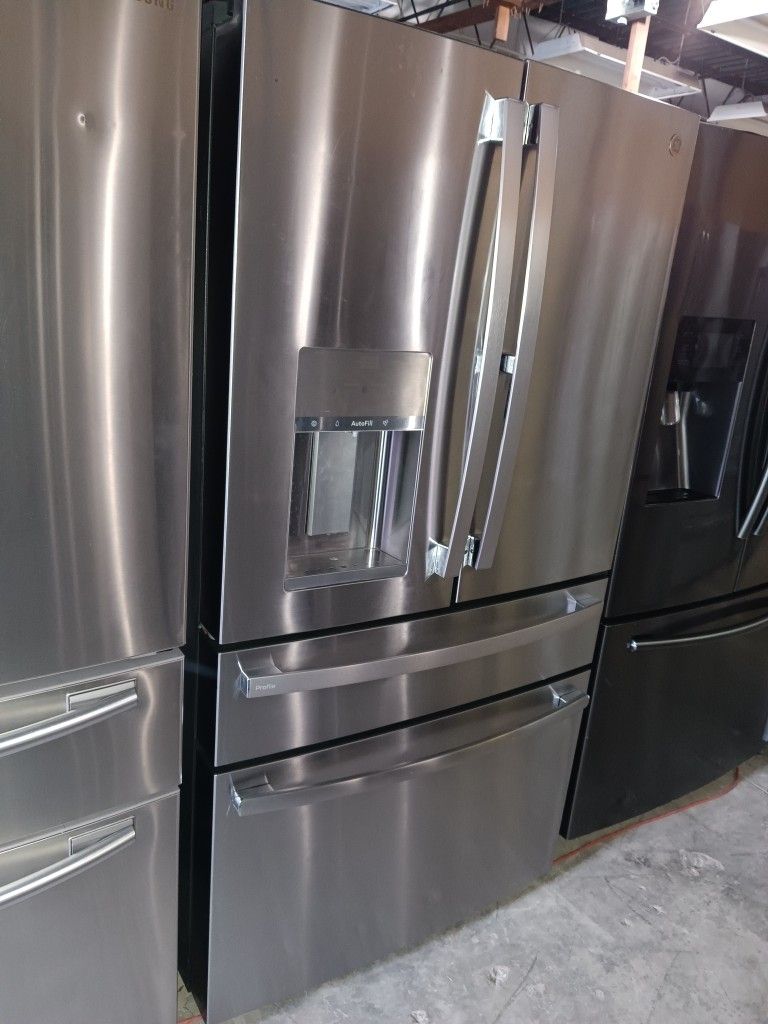 G/E Refrigerator Stainless Steel 4 Door ♦️Ice machine not working📌