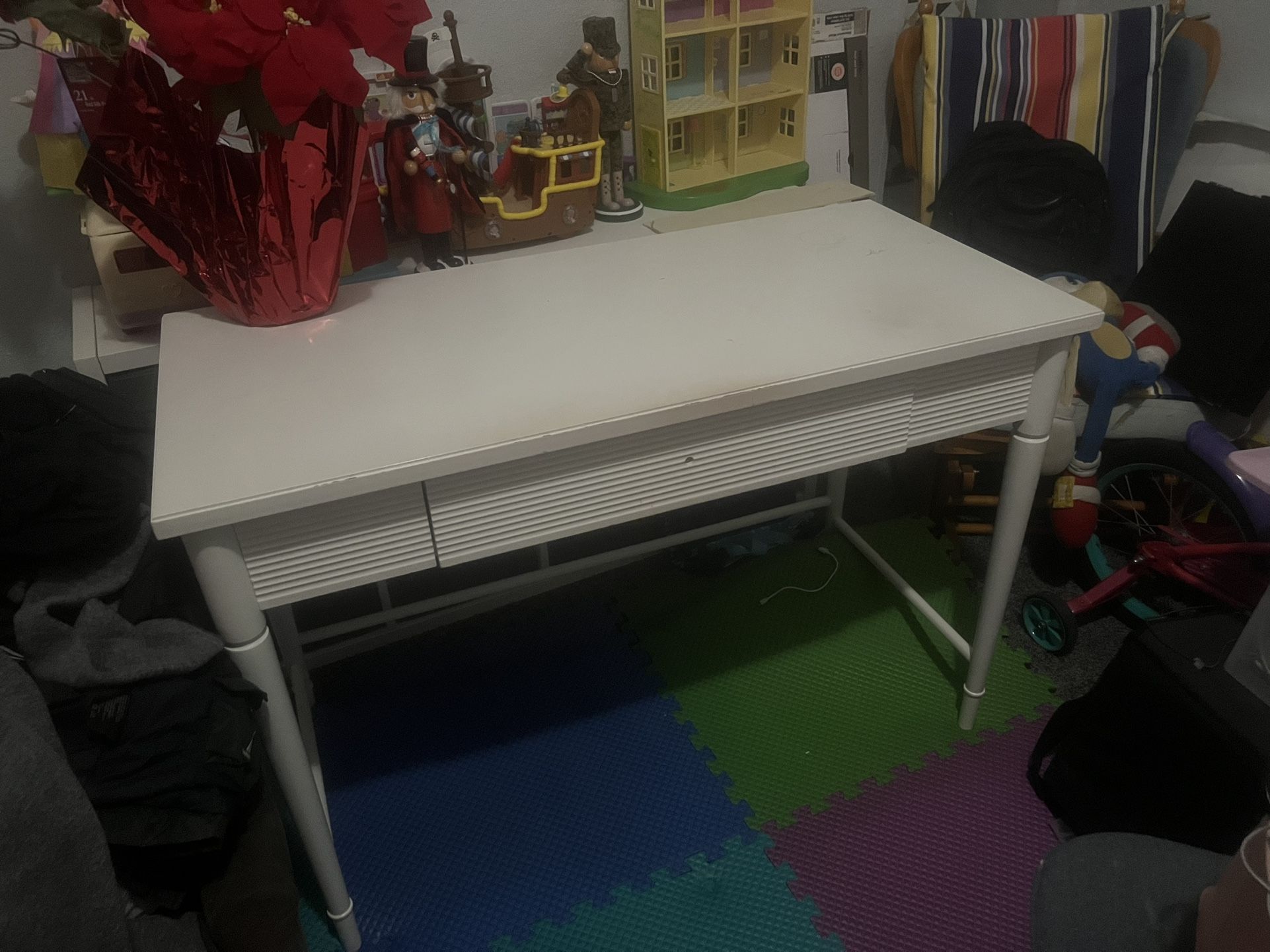 A Desk With Draw