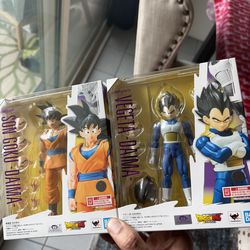 S.H. Figuarts Goku & Vegeta Daima