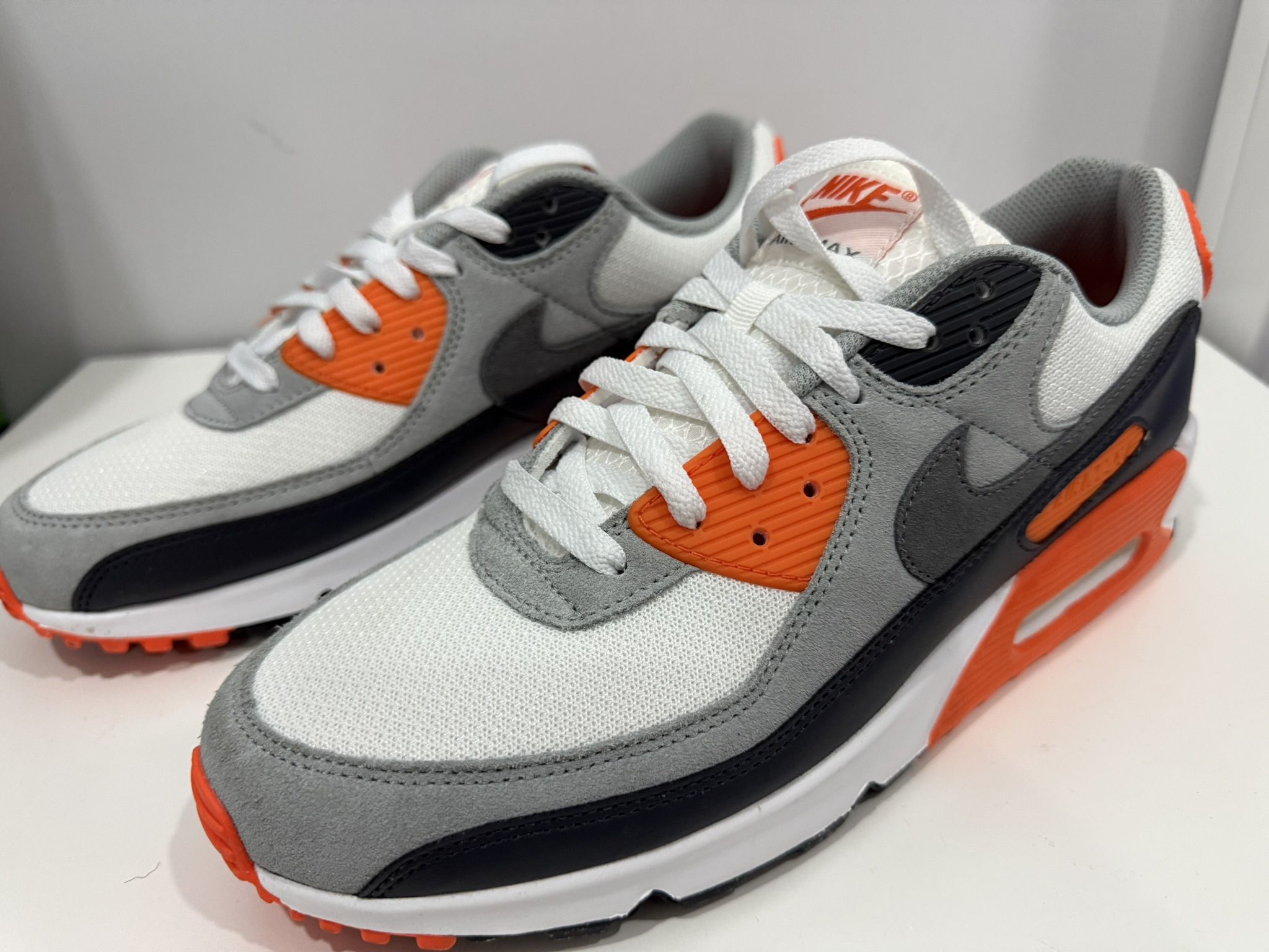Nike Men's Air Max 90 Shoes DM0029-108 Size 11.5