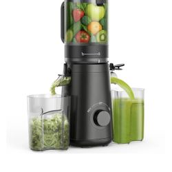 New-SMALLHOO Juicer Machines with 5.8" Extra Large Feed Chute Cold Press Juicer Fit Whole Fruits Vegetables Easy to Clean,BPA Free
