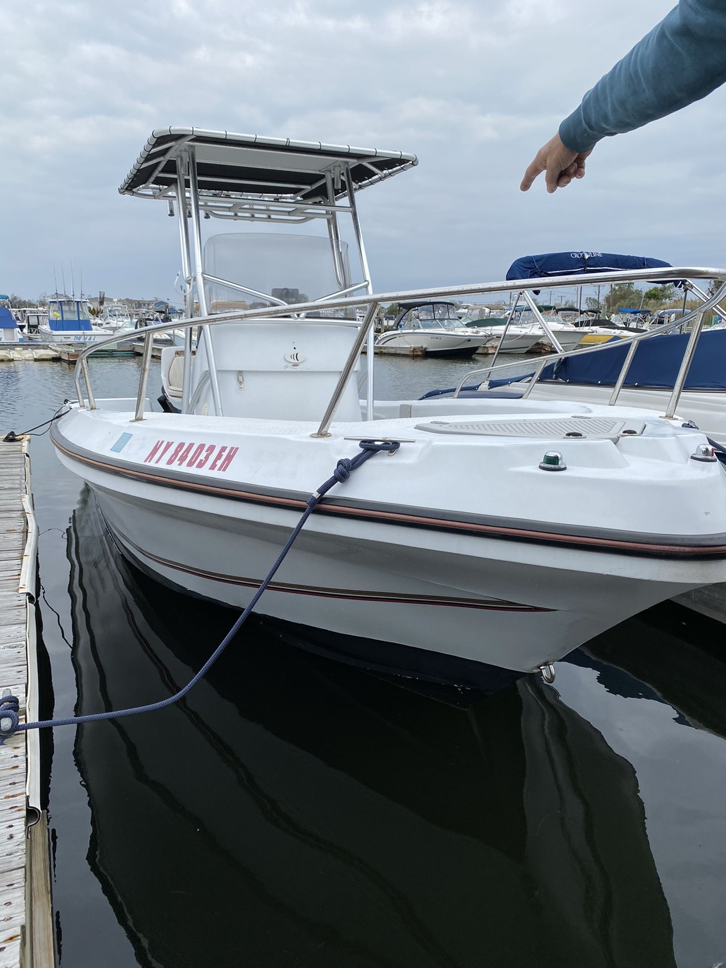 2001 Triumph Logic Center Console 21 foot