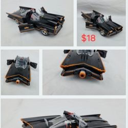 BATMOBILE DIECAST METAL 