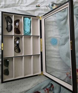 Sunglasses Storage Box