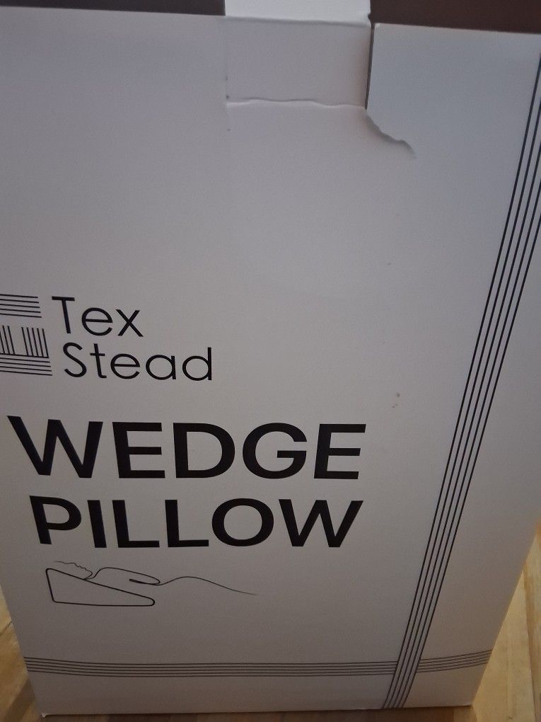 Wedge pillow