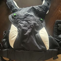 Nuna Baby carrier