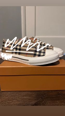 Burberry shoes