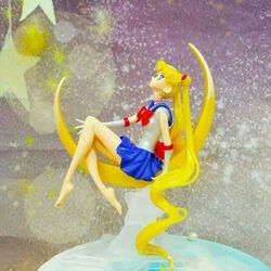 Sailormoon figure