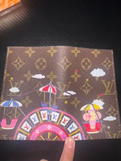 Authentic wallet 100%authentic
