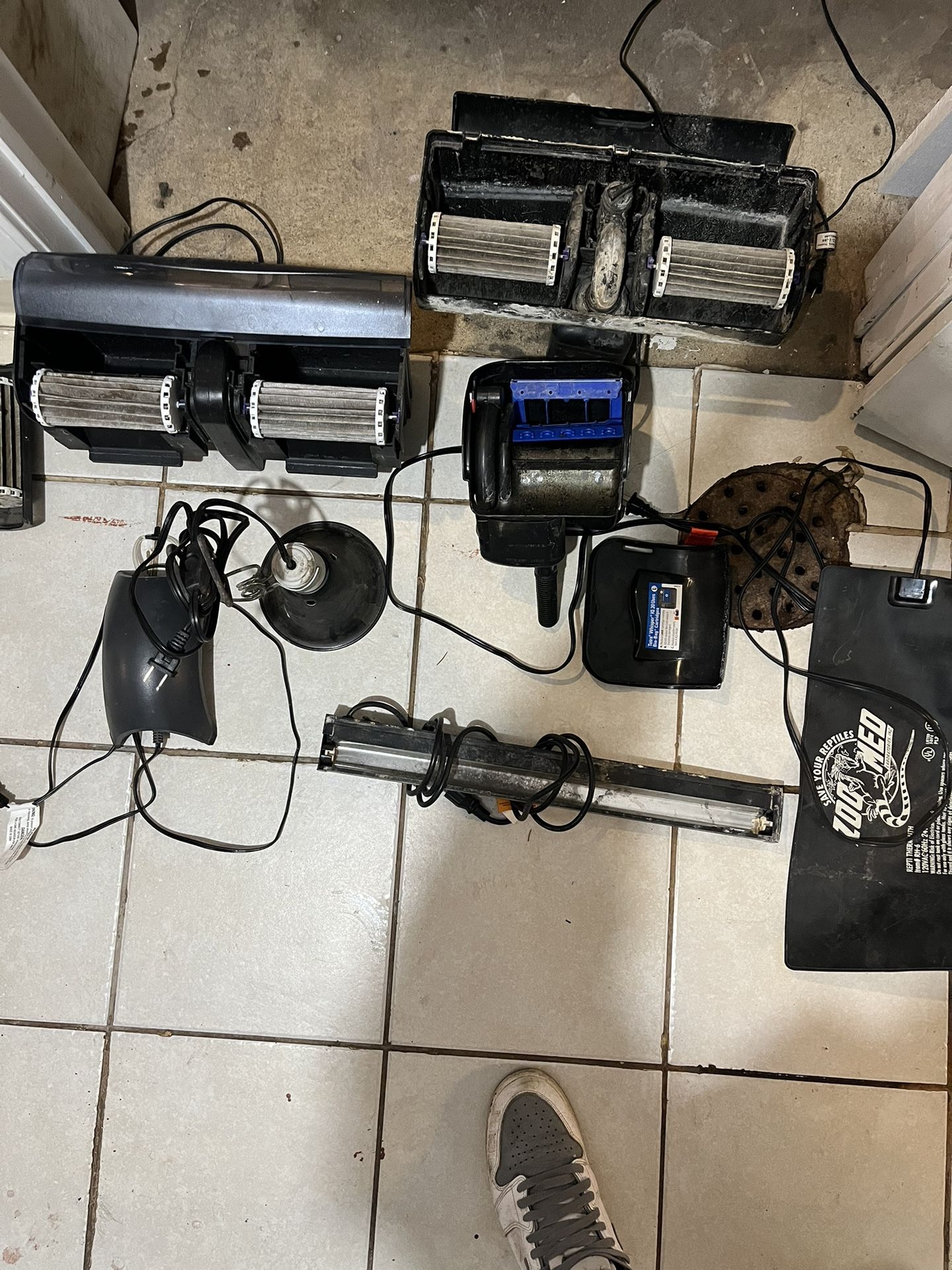 Fish Tank Supplies