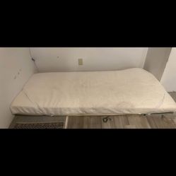 Twin mattress