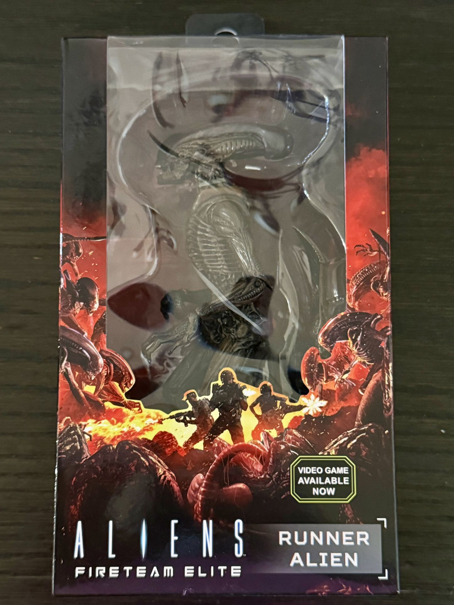 NECA Aliens Fireteam Elite “Runner Alien”