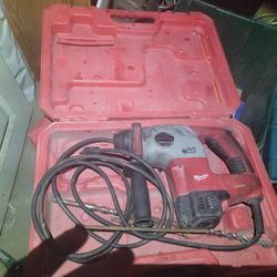Milwaukee 5363-21 1" Compact SDS Rotary Hammer Drill

$175