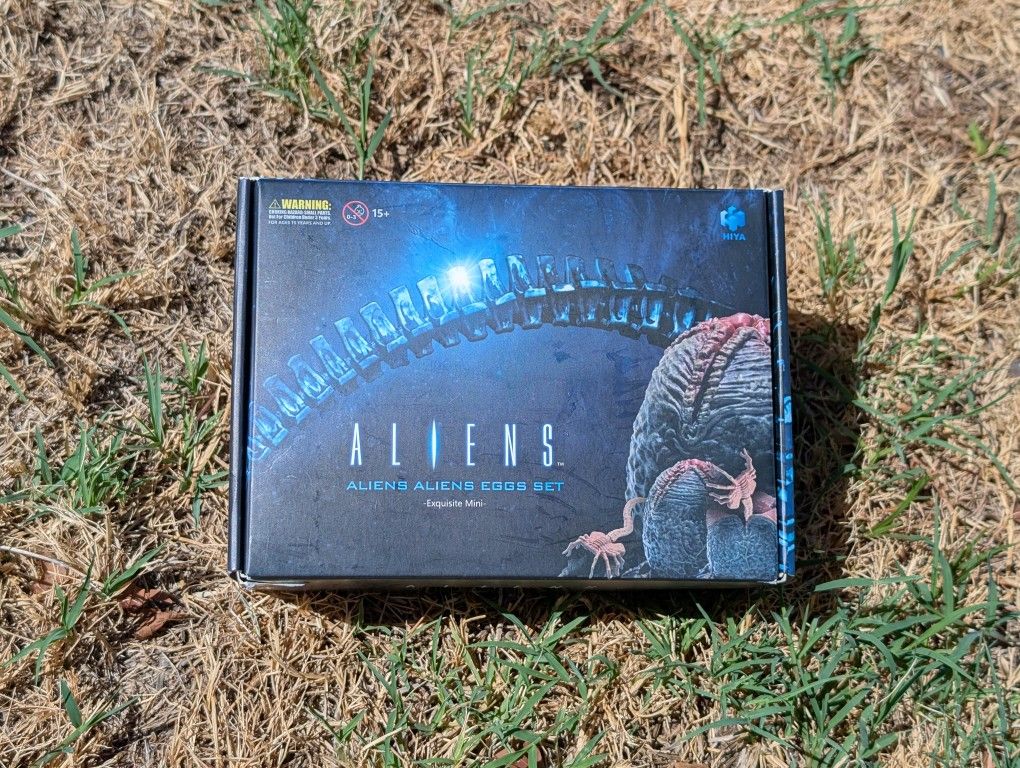 Hiya Toys Exquisite Mini 1:18 Scale Aliens Ovomorph Egg & Facehugger Set – Series 1