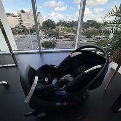 Cybex Cloud Car Seat With base