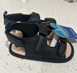 Baby shoes