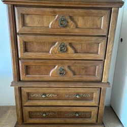 5 Drawer Tall Dresser
